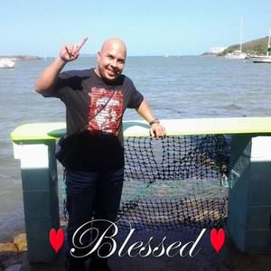 Meet your Posher, Genaro